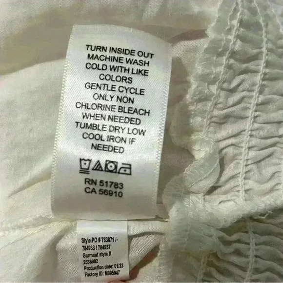 NWT Maurice’s Short Sleeve Eyelet Wrap Blouse Ivory Smocked Waist Cotton Size XL - Picture 7 of 9